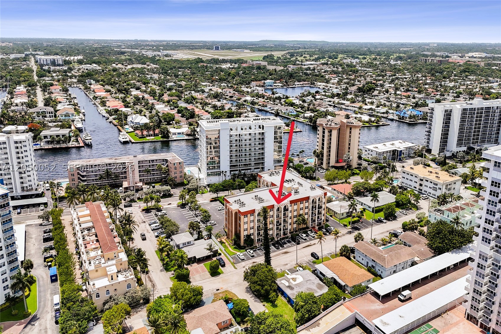 LADO DEL RIO CONDO - Residential