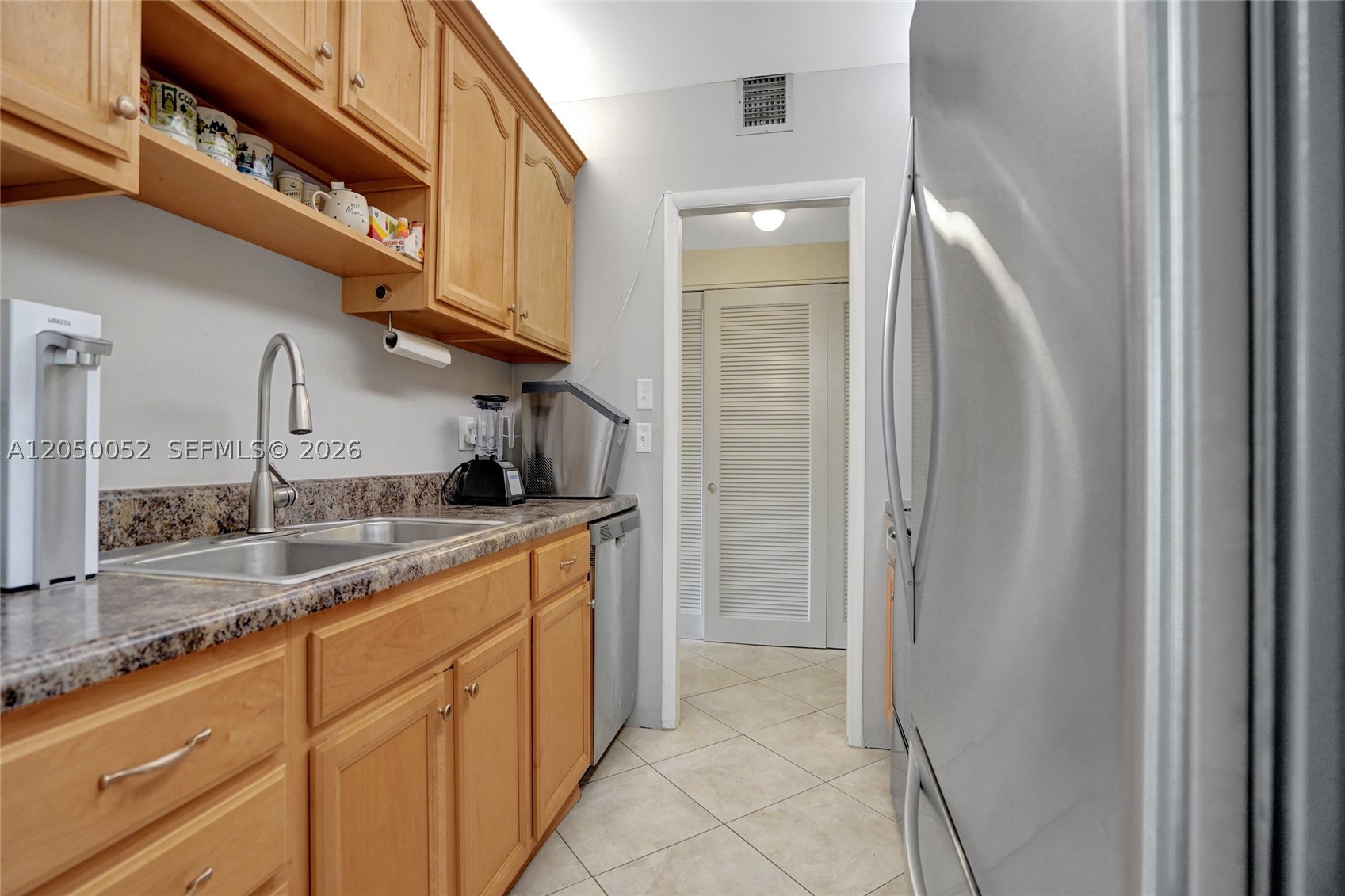 LADO DEL RIO CONDO - Residential