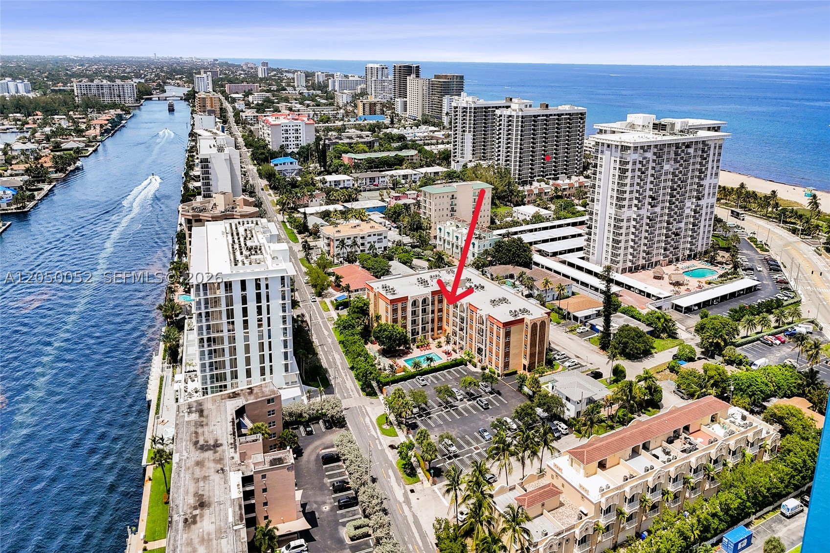 LADO DEL RIO CONDO - Residential