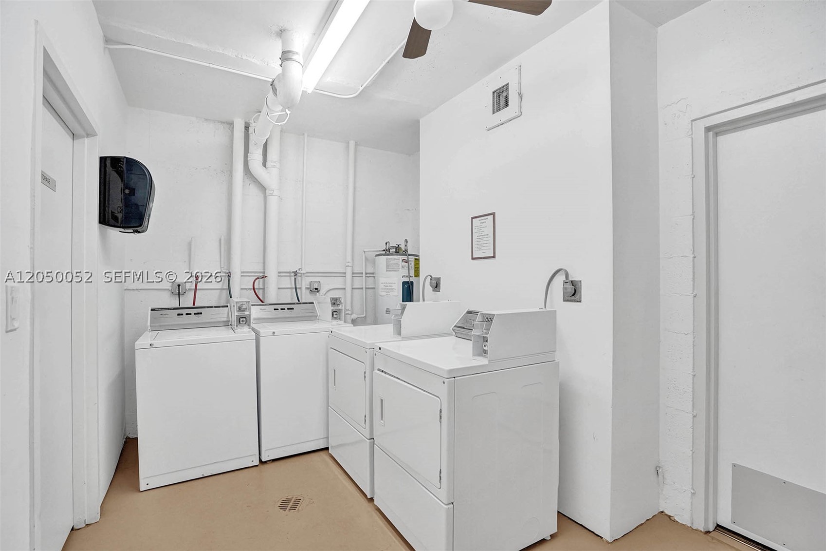 LADO DEL RIO CONDO - Residential