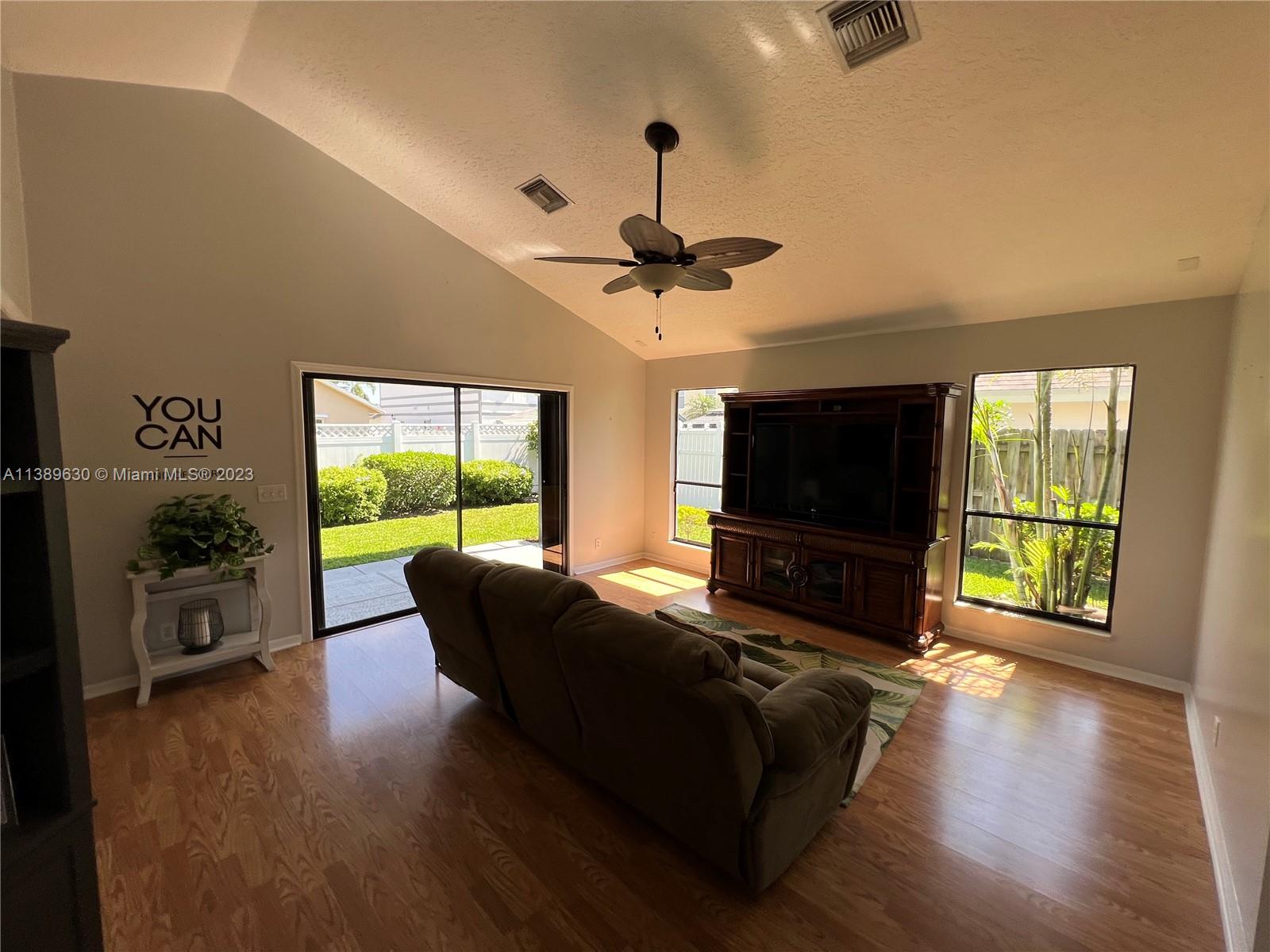 NORTH PALM BEACH HEIGHTS - Residential