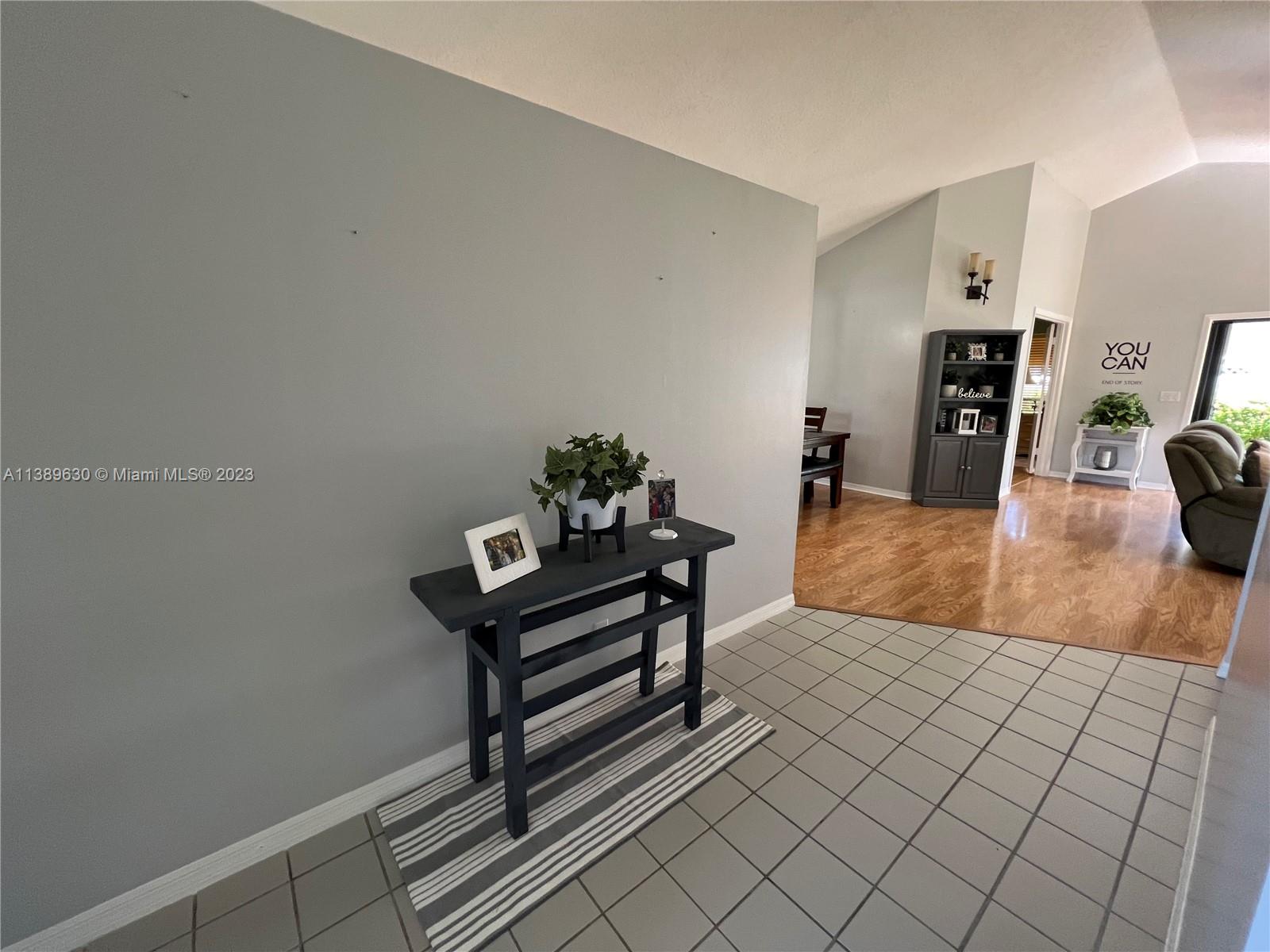 NORTH PALM BEACH HEIGHTS - Residential