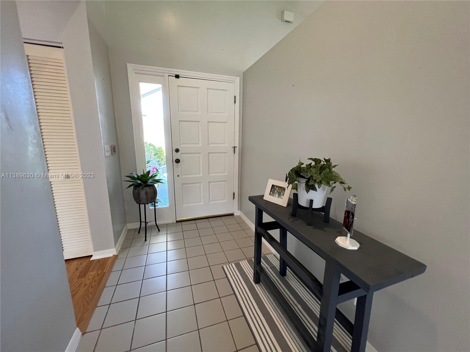 NORTH PALM BEACH HEIGHTS - Residential