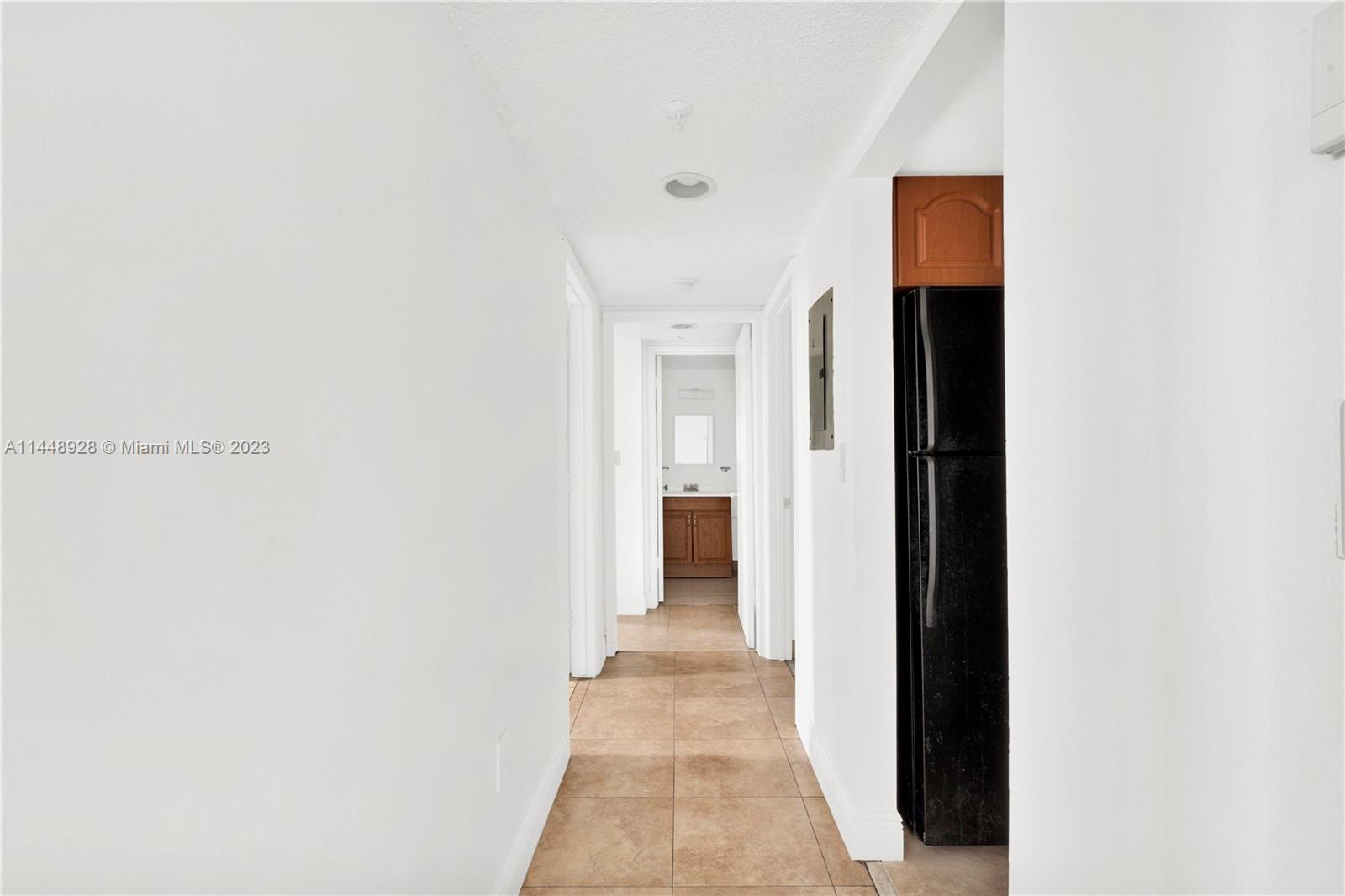 HIGHPOINT CONDO - Residential Lease
