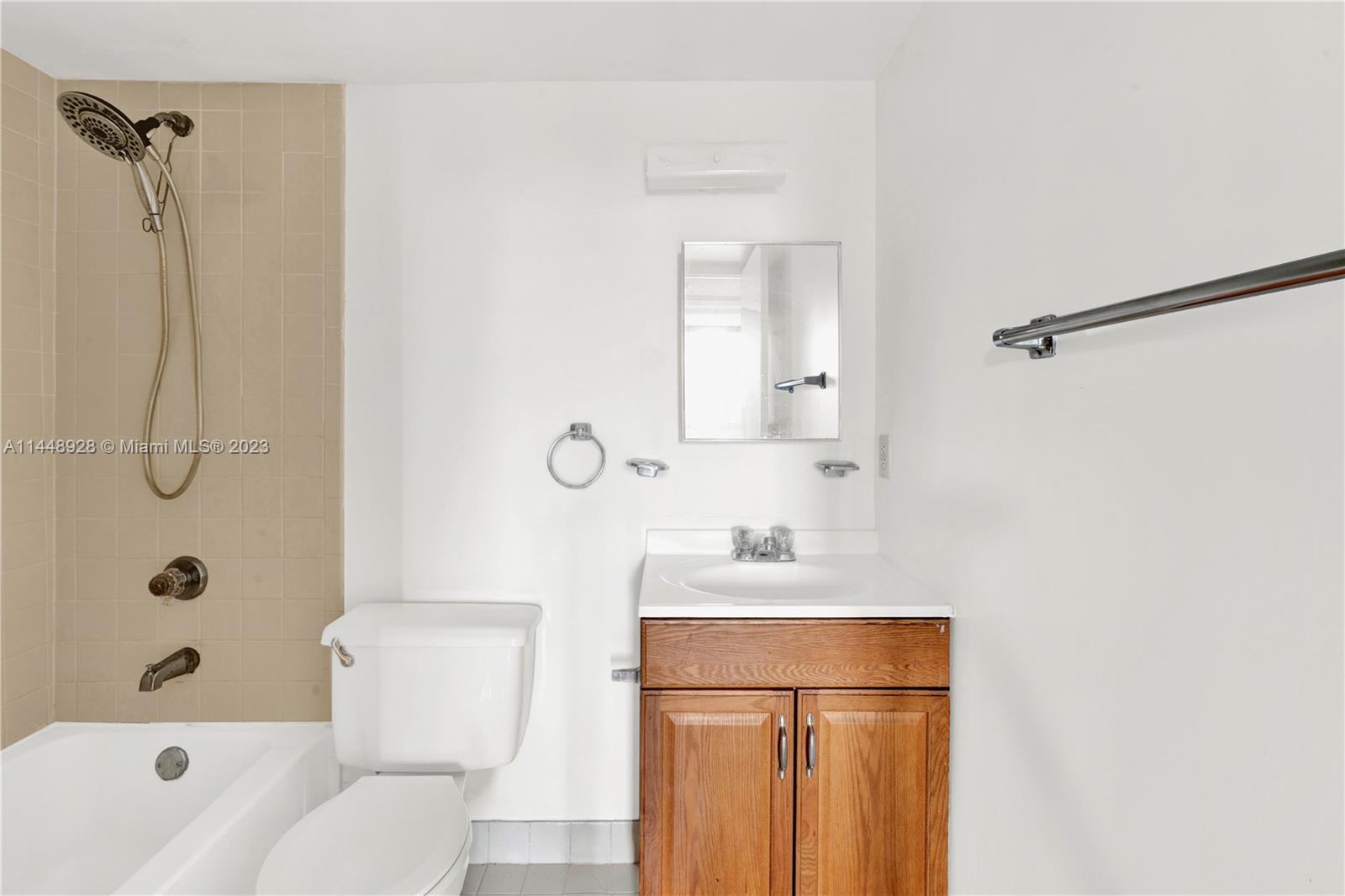 HIGHPOINT CONDO - Residential Lease