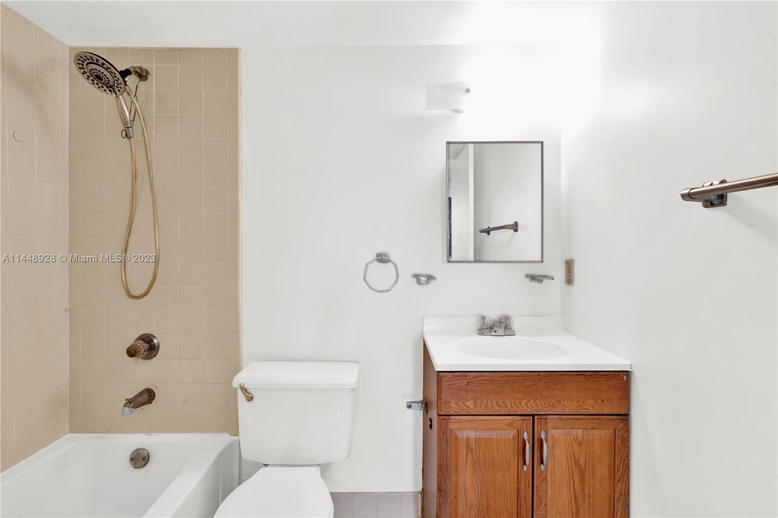 HIGHPOINT CONDO - Residential Lease