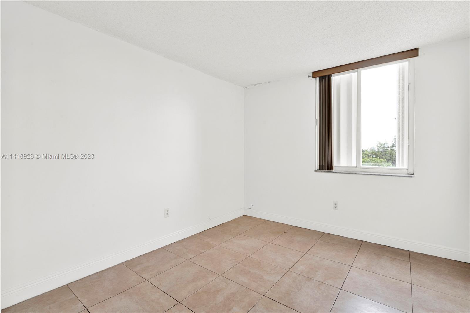 HIGHPOINT CONDO - Residential Lease
