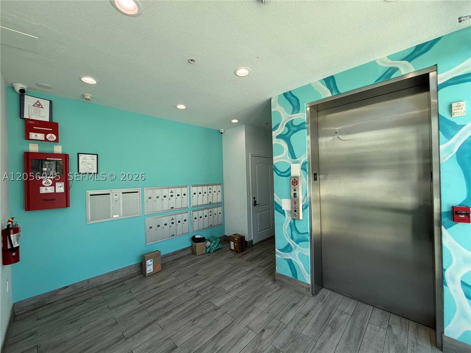 MILANA CONDO - Residential