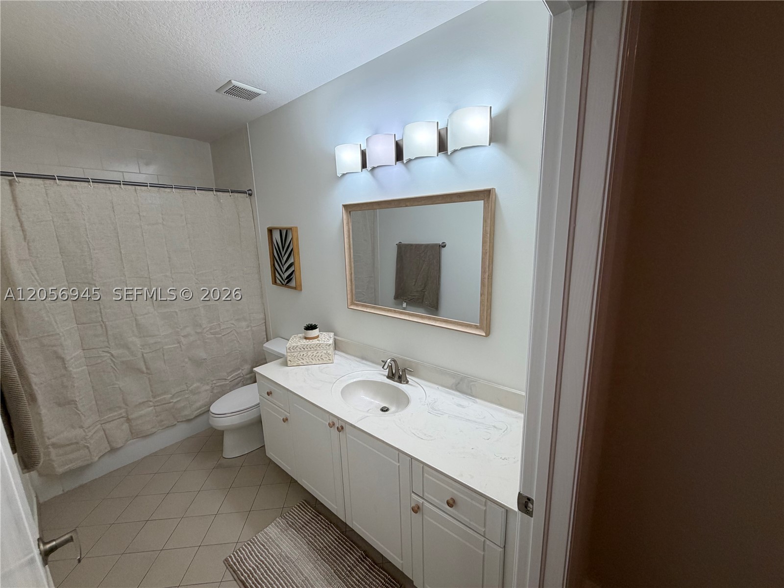 MILANA CONDO - Residential