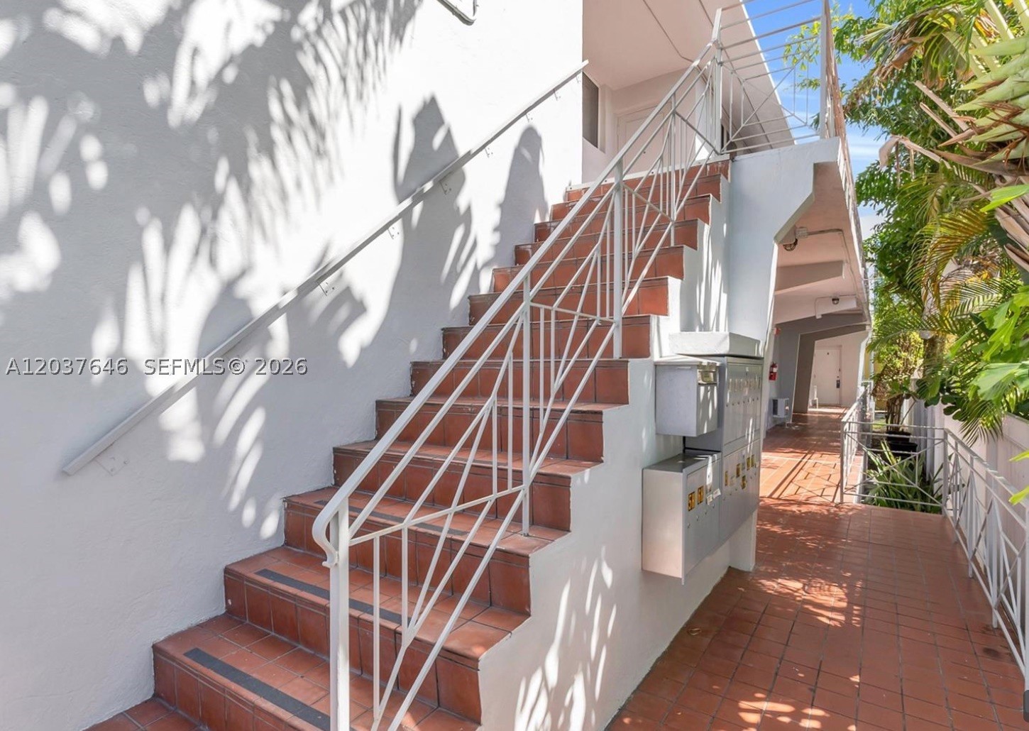 ALTOS DEL MAR NO 3 - Residential Lease