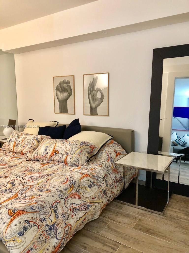 PARAISO BAY CONDO - Residential
