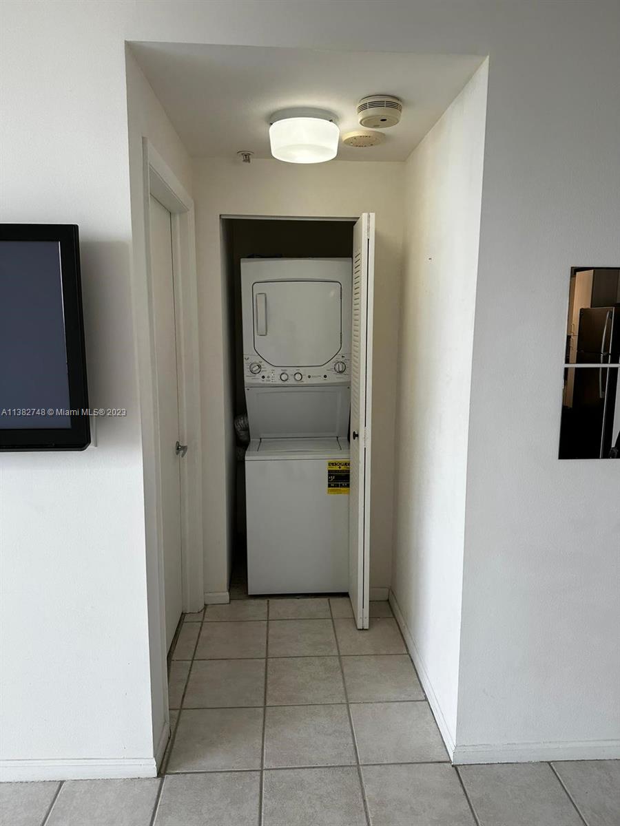 FORTUNE HOUSE CONDO - Residential Lease