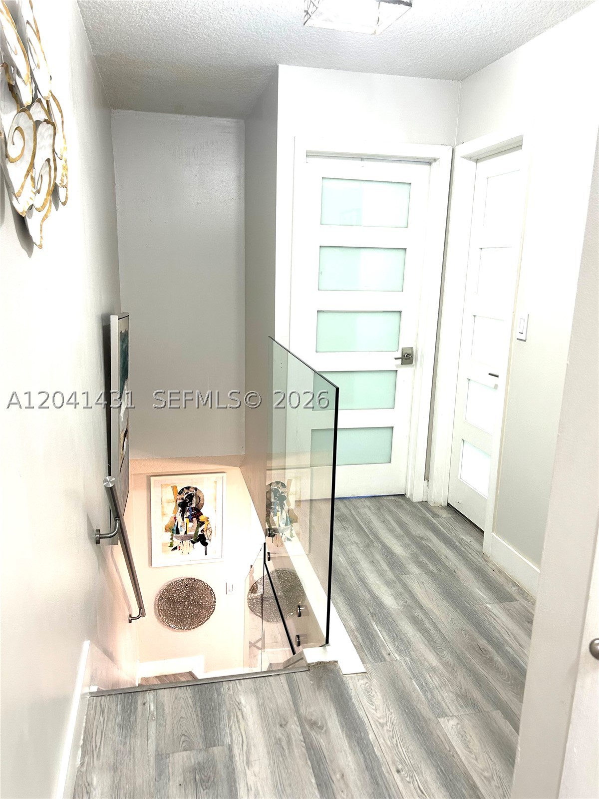 OAKWOOD ON THE GREEN COND - Residential