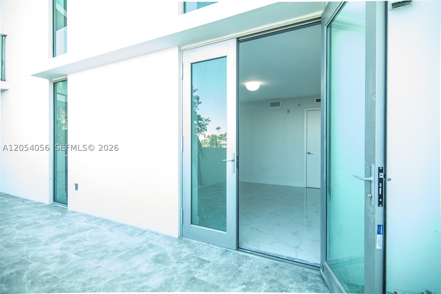 THE PALMS CONDO - Residential Lease