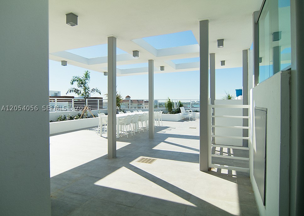 THE PALMS CONDO - Residential Lease