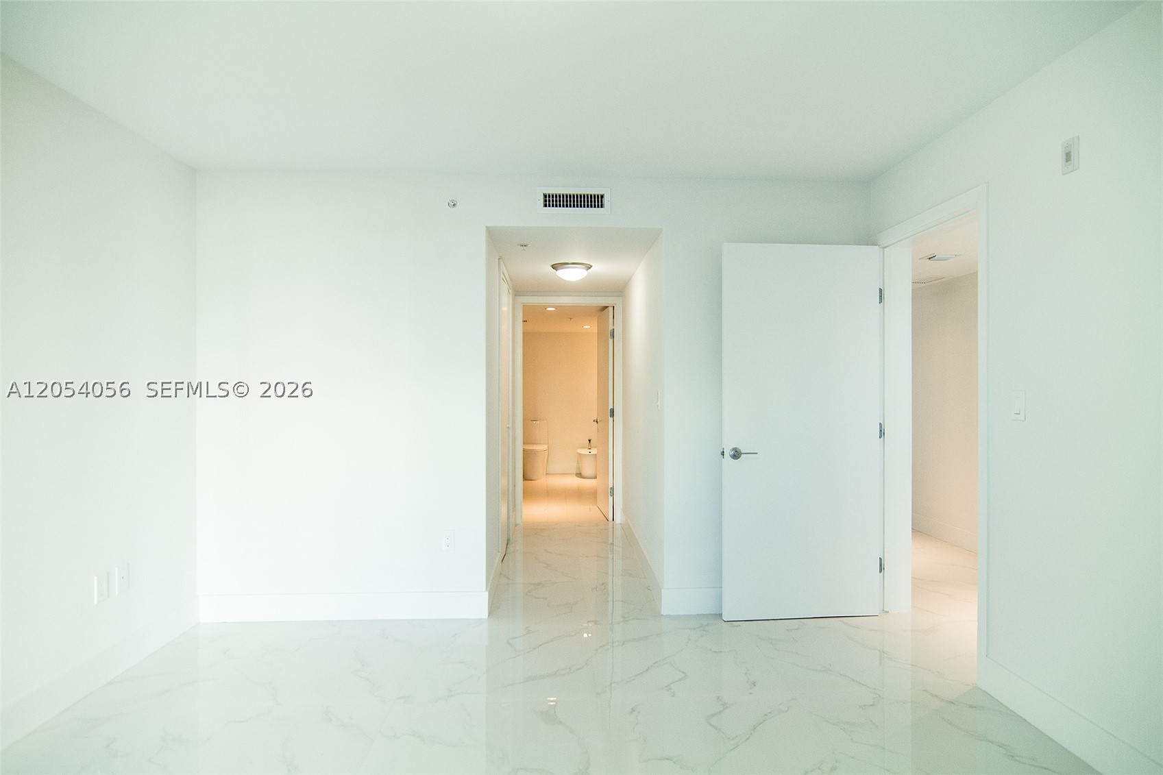 THE PALMS CONDO - Residential Lease
