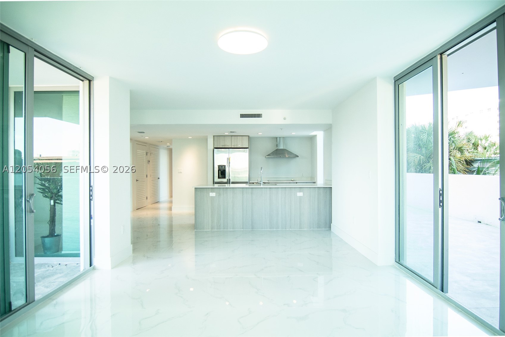 THE PALMS CONDO - Residential Lease