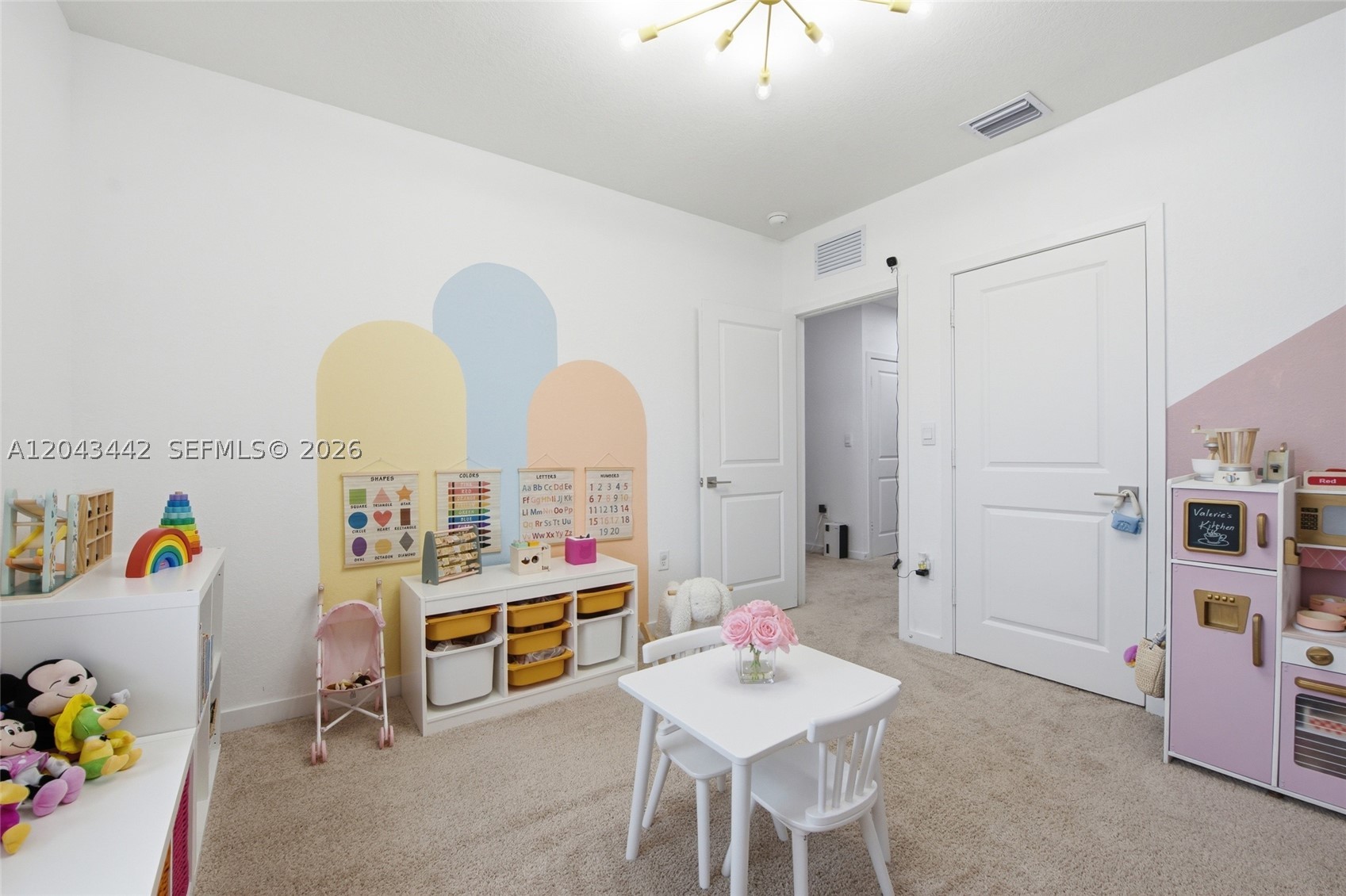 HAMILTON PLACE - Residential Lease