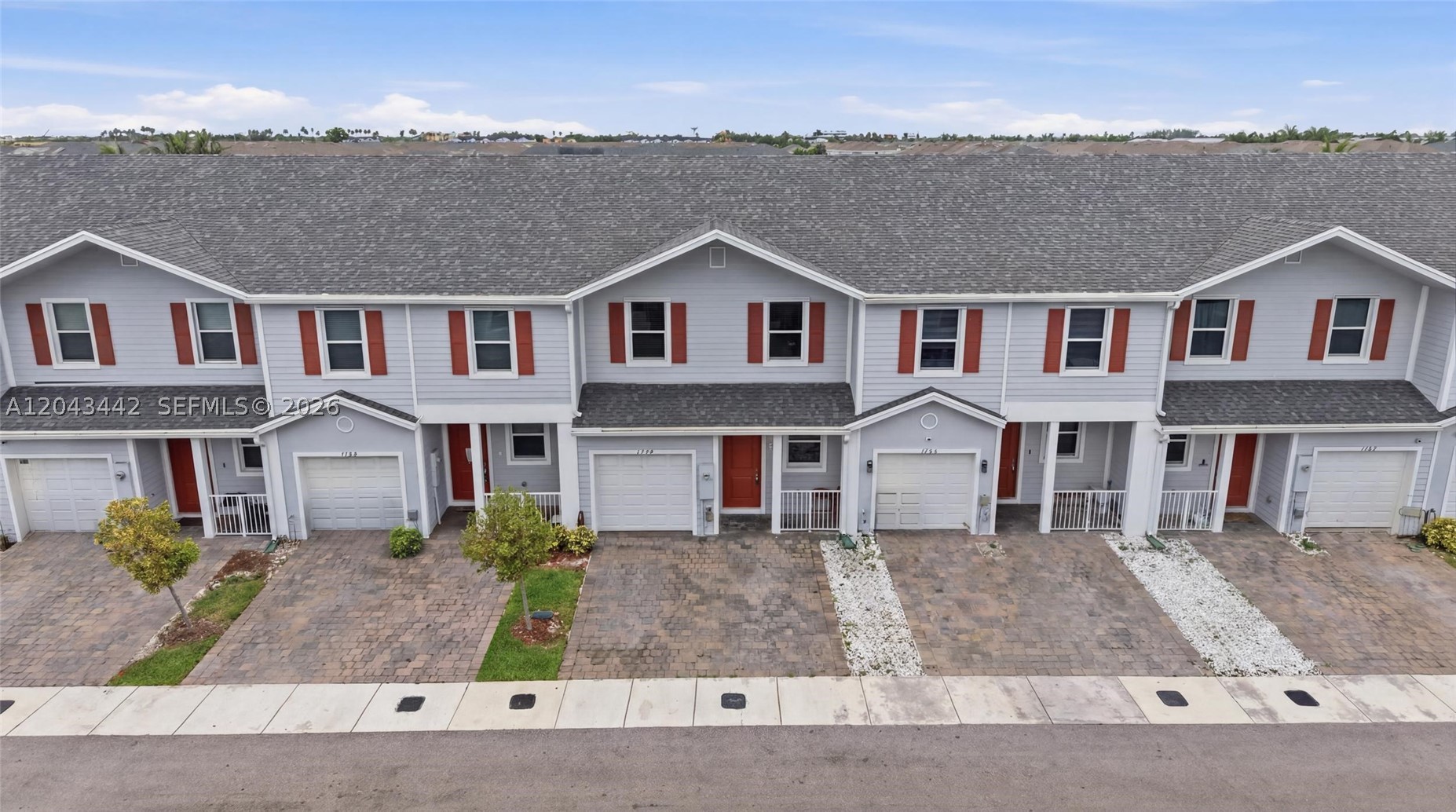 HAMILTON PLACE - Residential Lease
