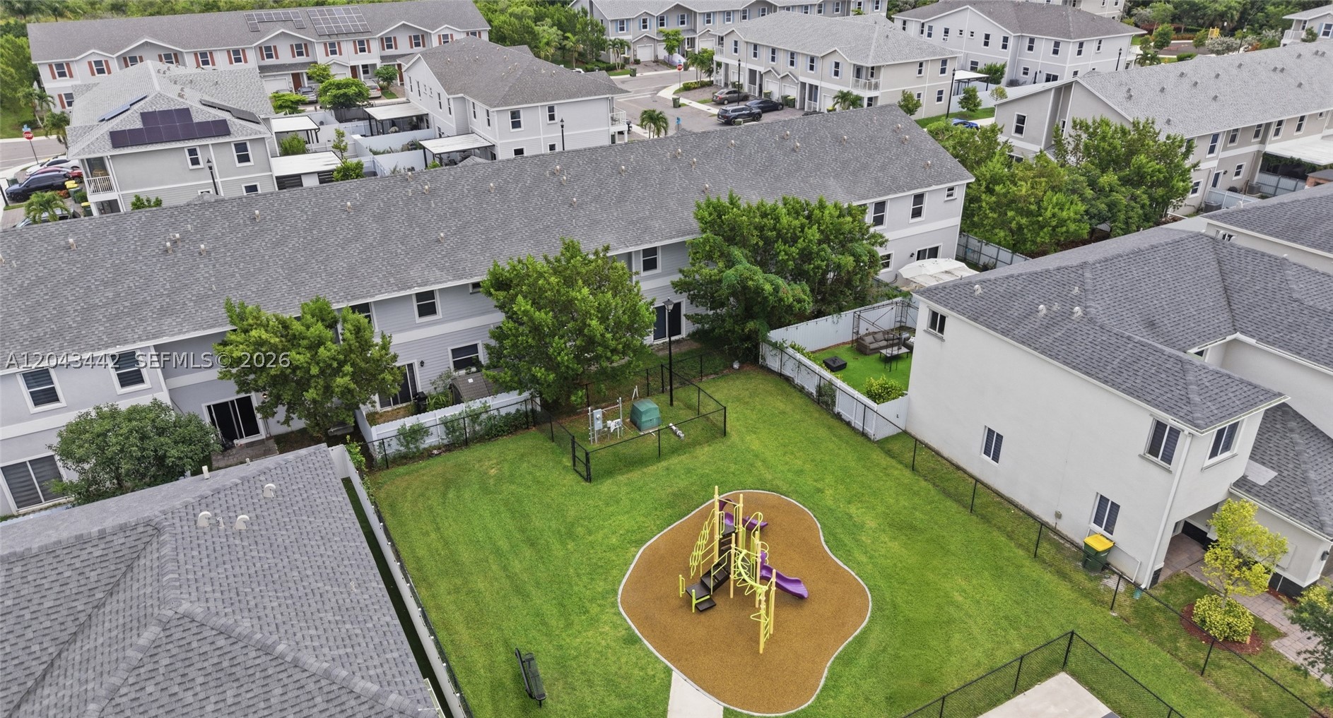 HAMILTON PLACE - Residential Lease