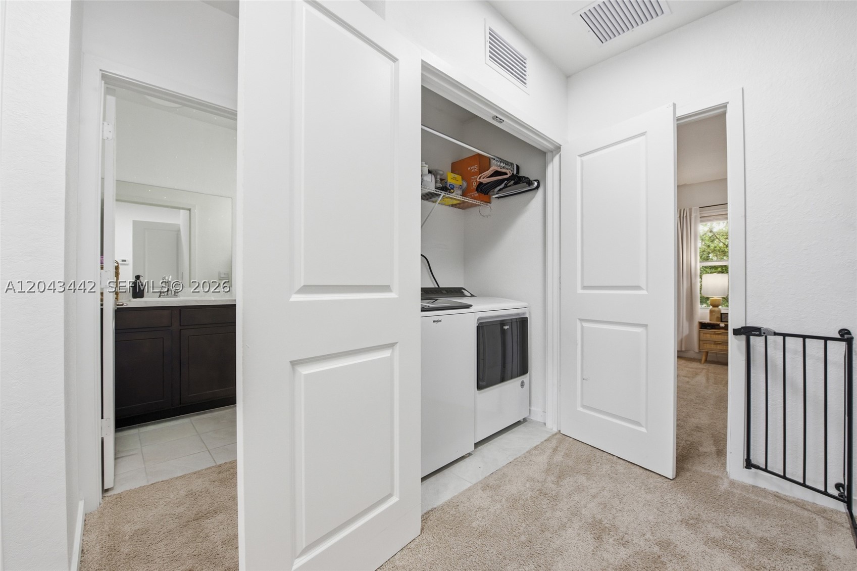 HAMILTON PLACE - Residential Lease