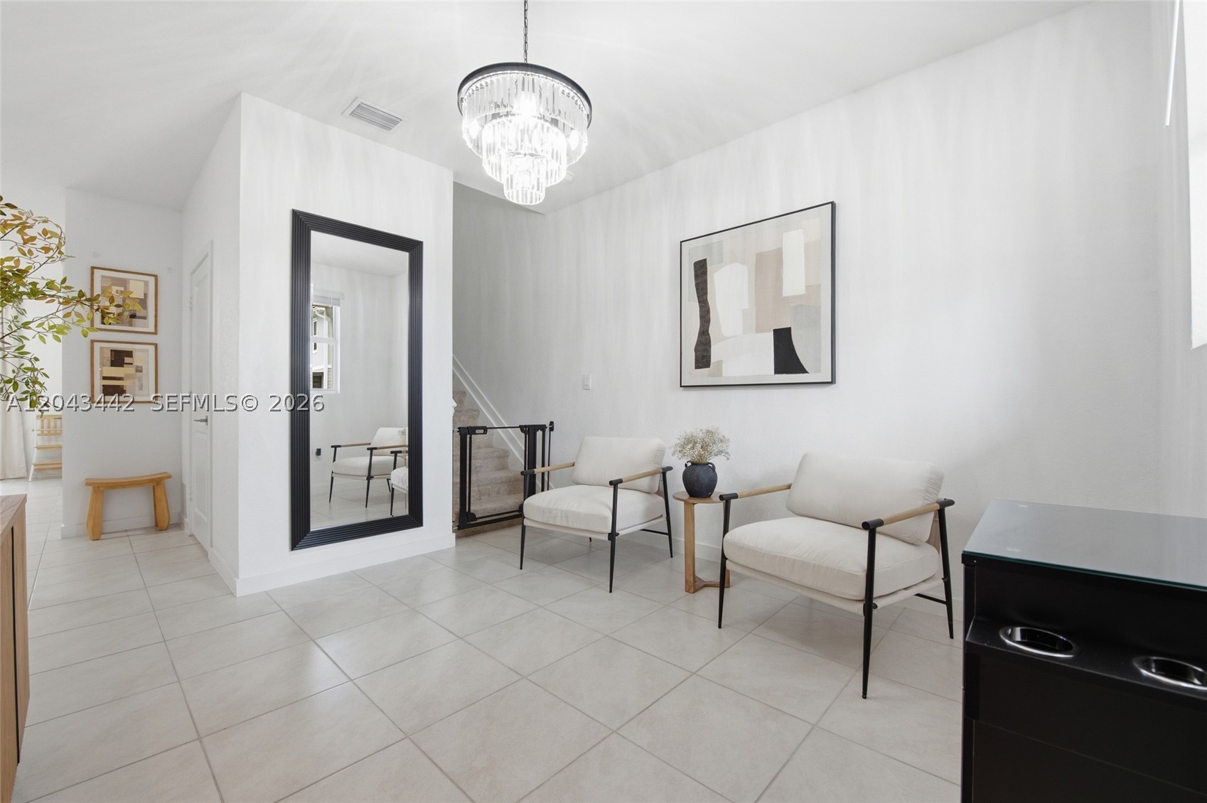 HAMILTON PLACE - Residential Lease