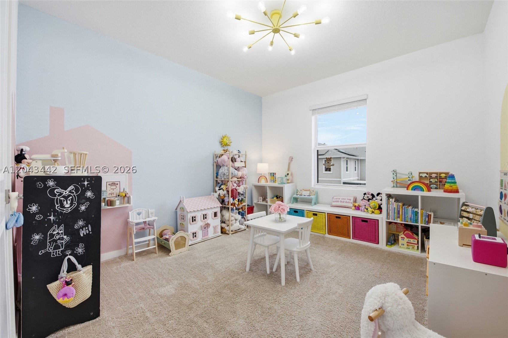 HAMILTON PLACE - Residential Lease
