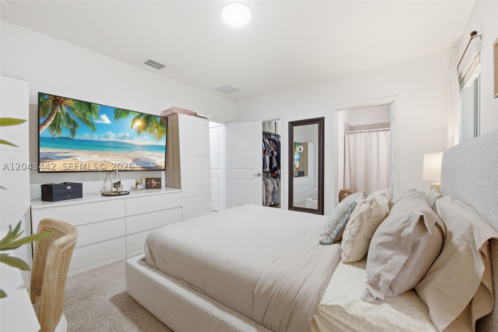 HAMILTON PLACE - Residential Lease