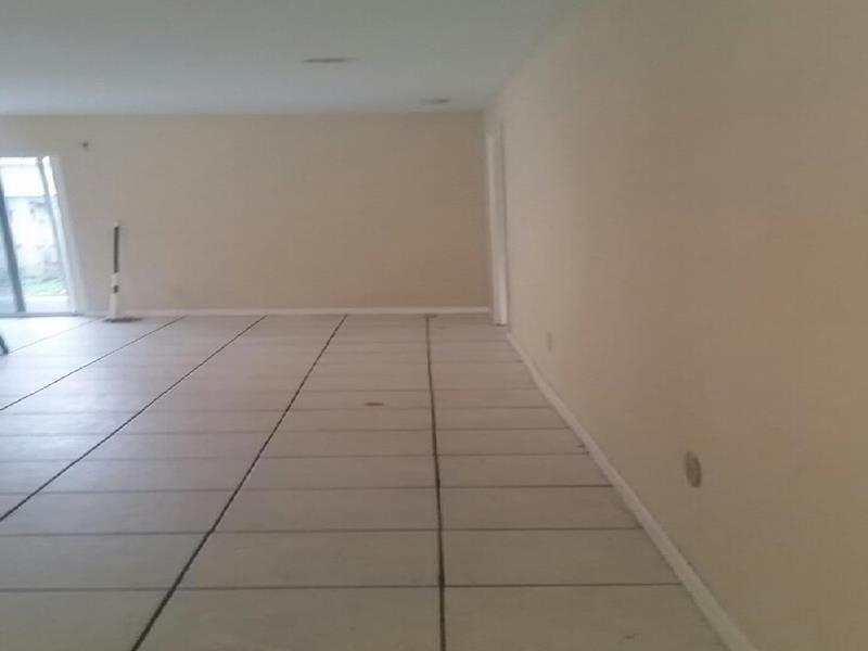 REED LAND CO SUB 2-32 D 3 - Residential Lease
