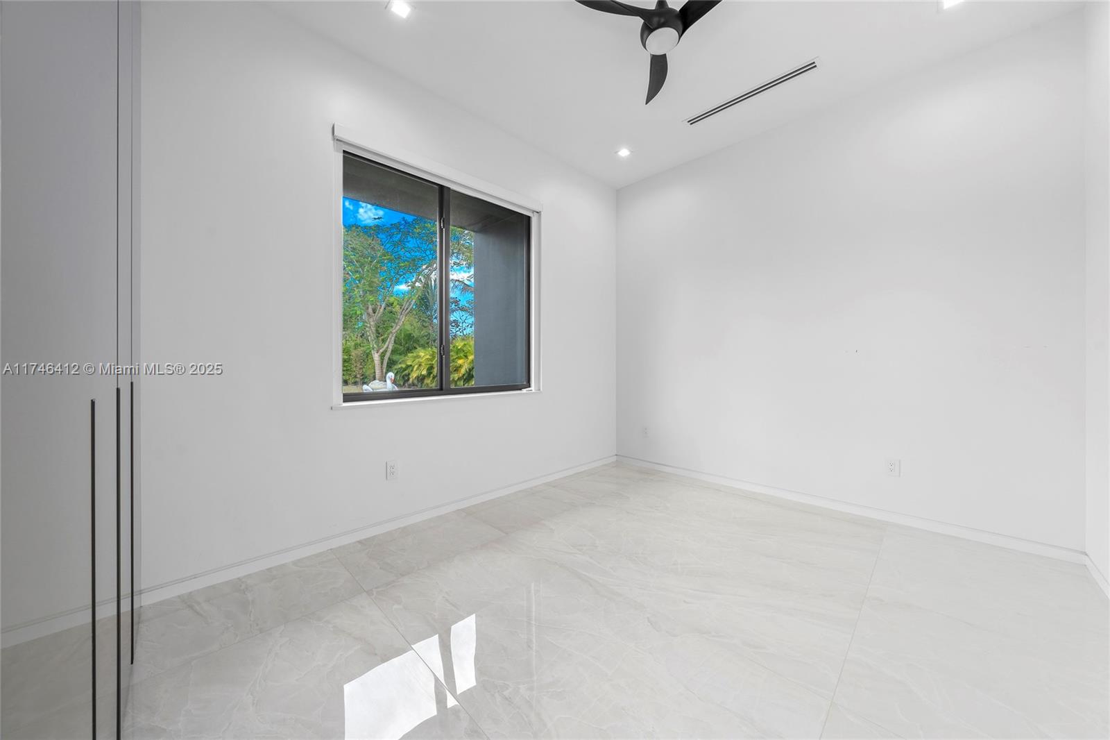 MILLER DRIVE ESTATES - Residential