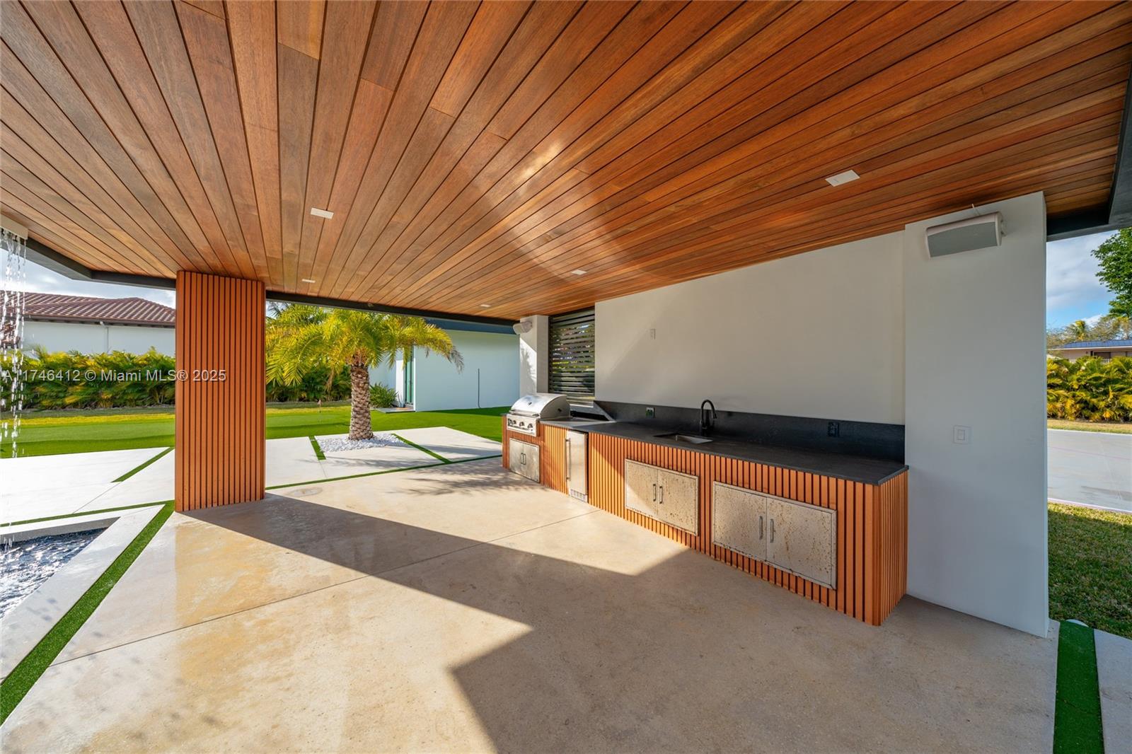 MILLER DRIVE ESTATES - Residential