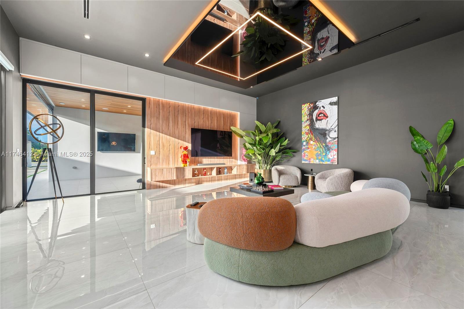 MILLER DRIVE ESTATES - Residential