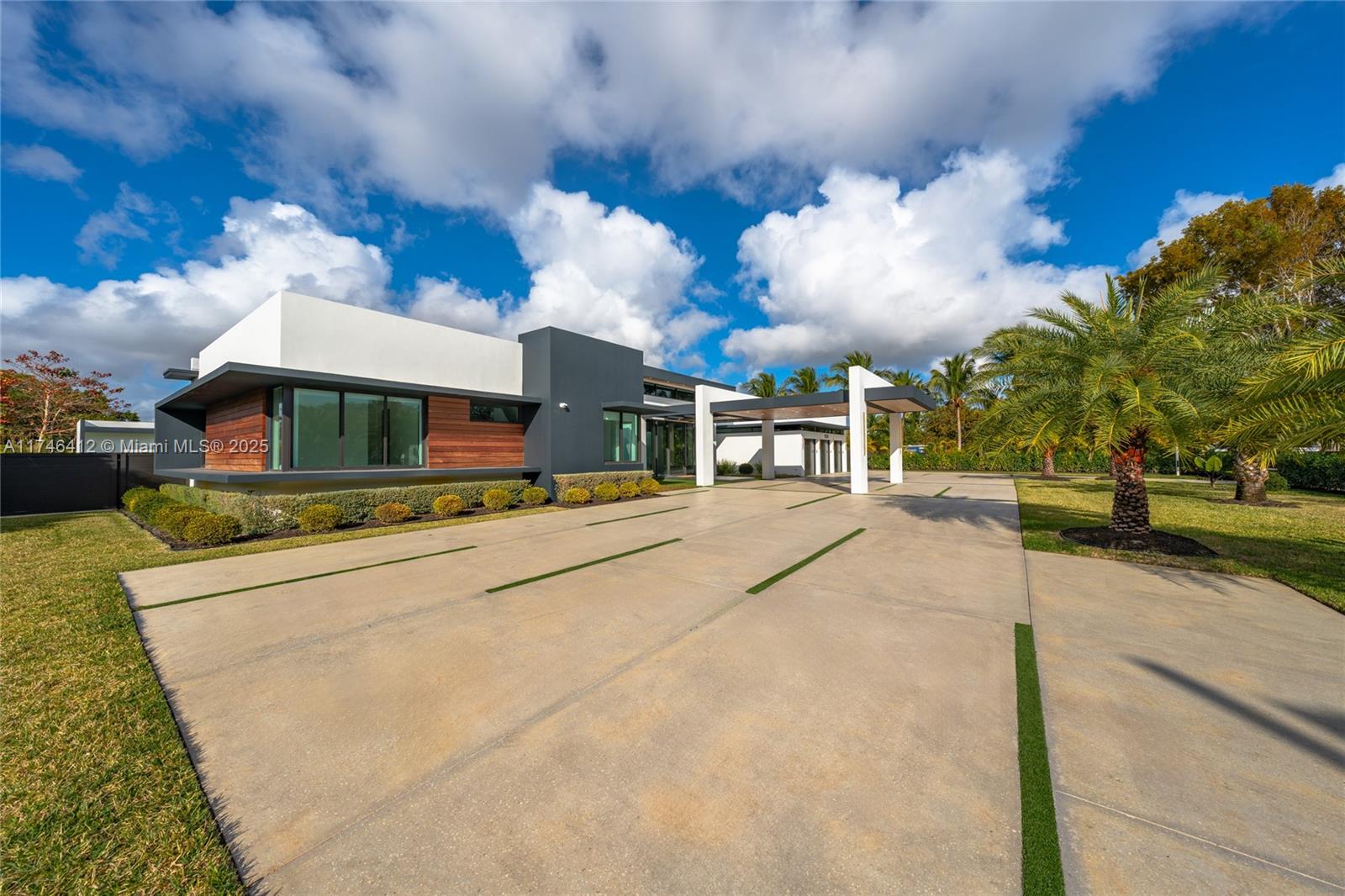 MILLER DRIVE ESTATES - Residential