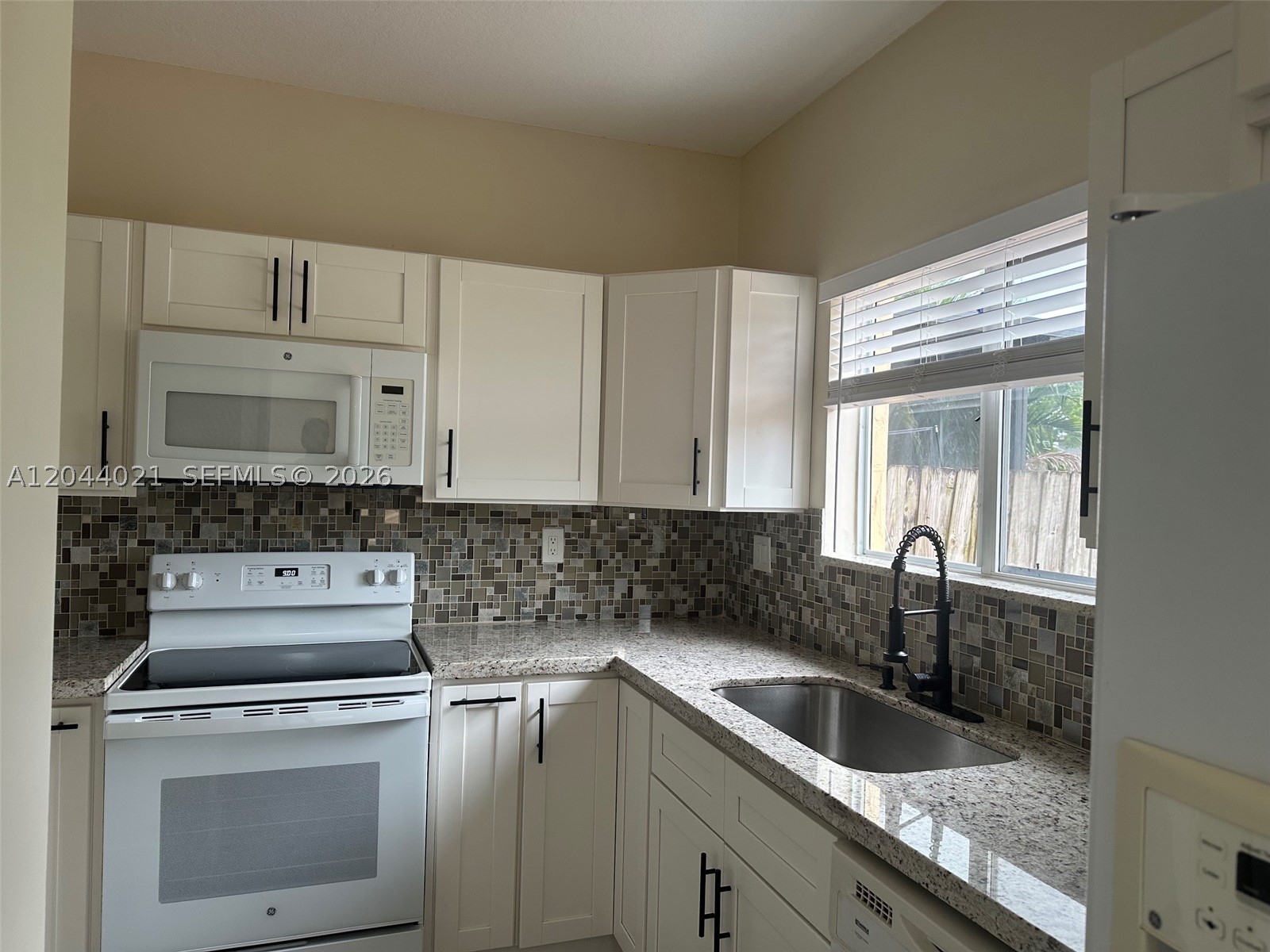 MARIANAS HOMES - Residential Lease