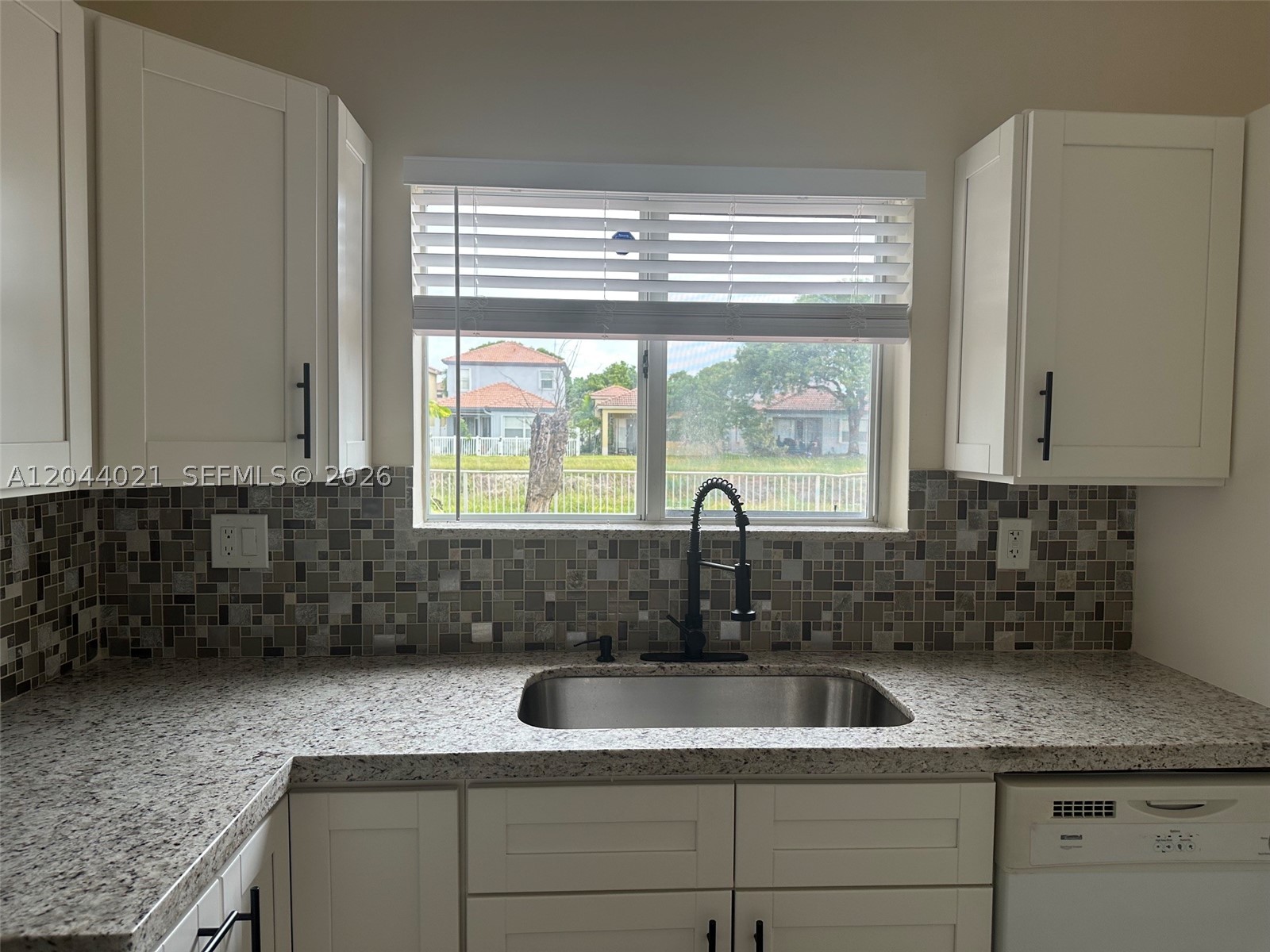 MARIANAS HOMES - Residential Lease