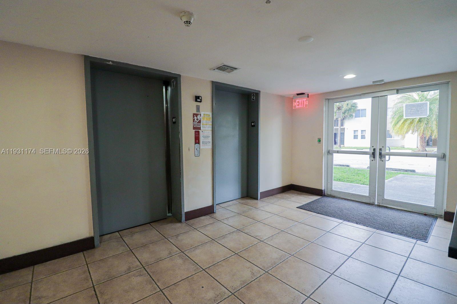 PARADISE POINTE CONDO - Residential Lease
