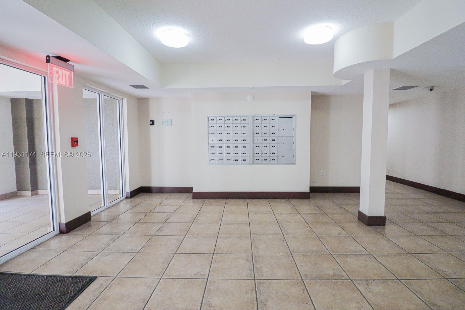 PARADISE POINTE CONDO - Residential Lease