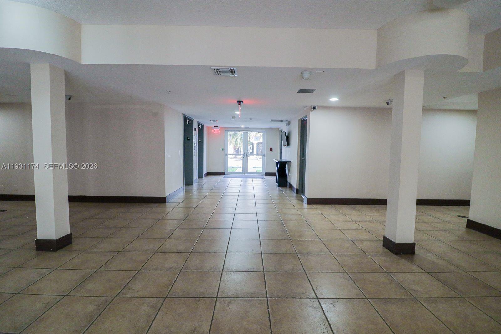 PARADISE POINTE CONDO - Residential Lease