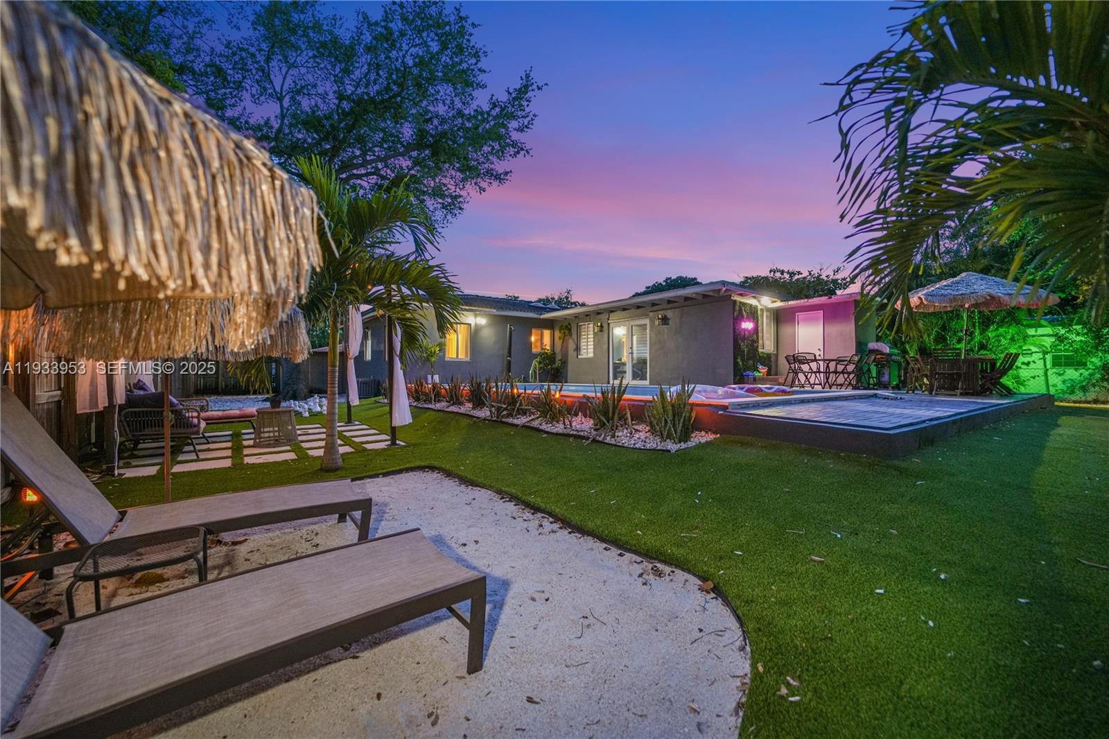 LA PALOMA - Residential