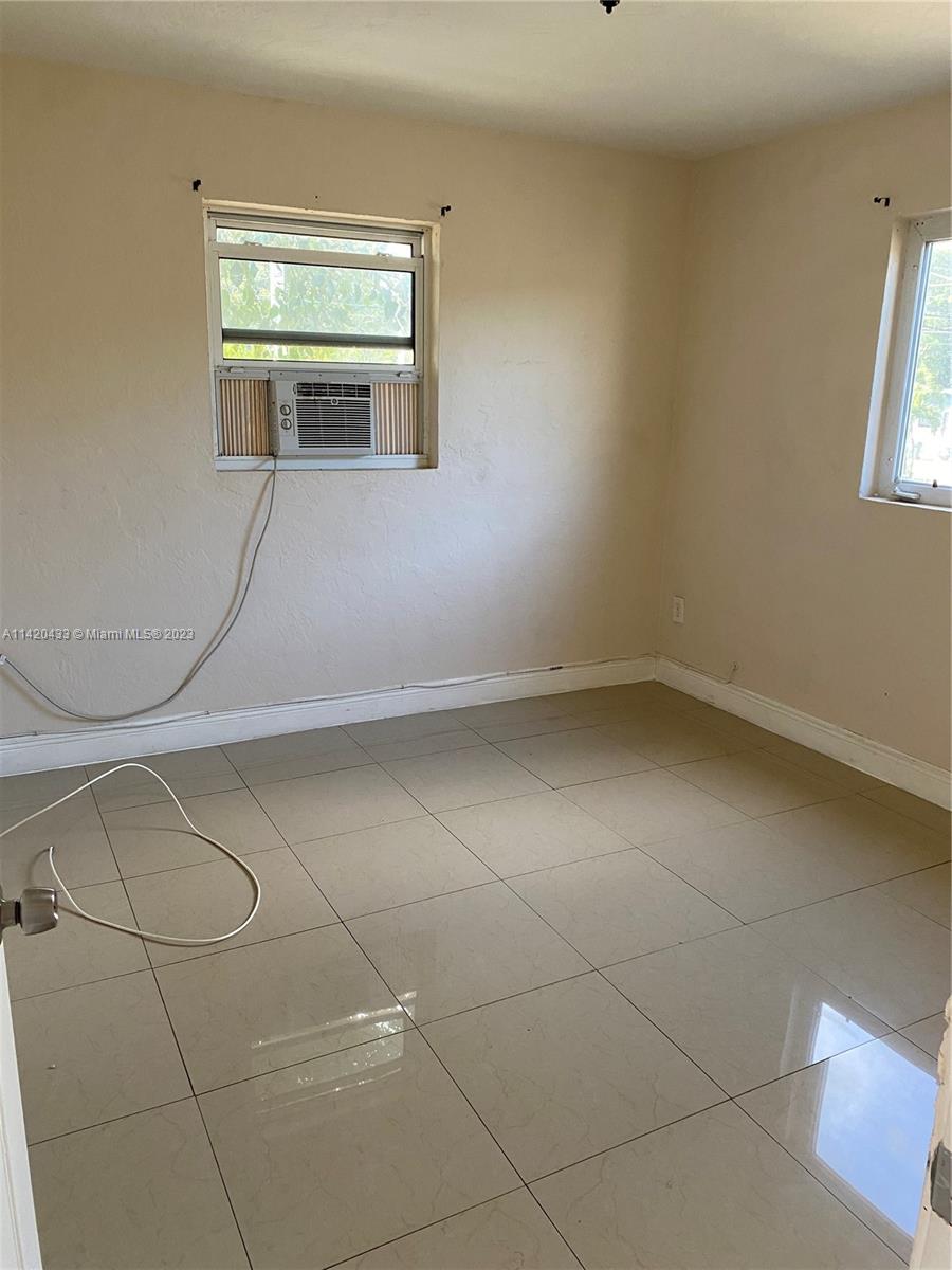 ORCHARD VILLA EXTENSION - Residential Lease