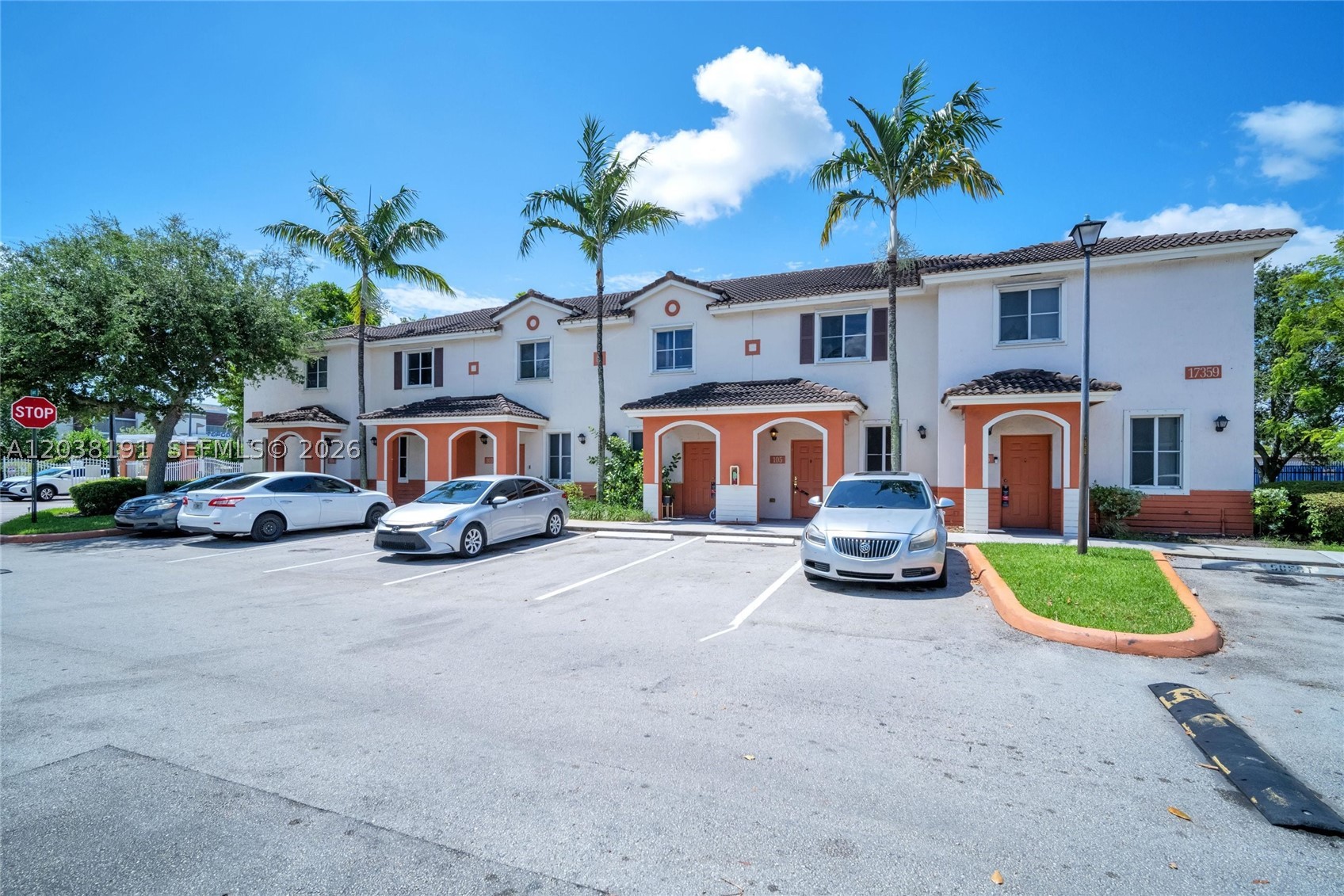 SOLABELLA CONDO - Residential Lease