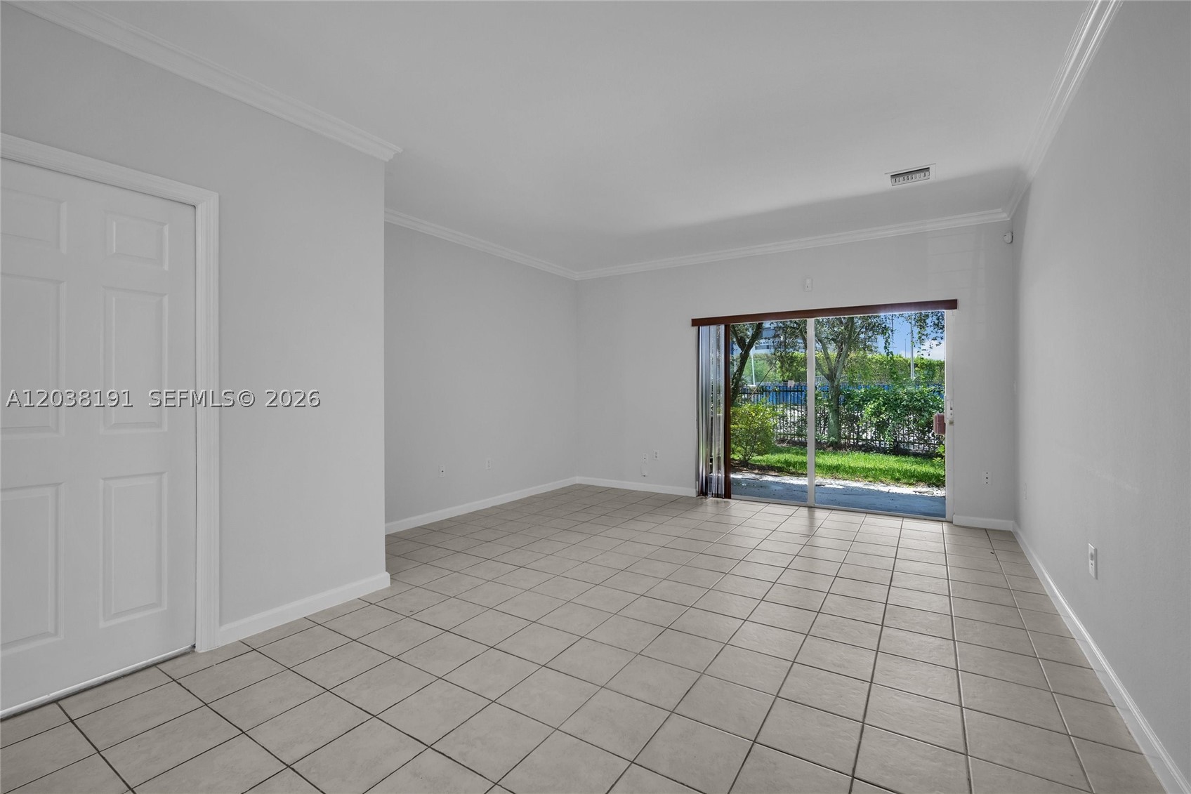 SOLABELLA CONDO - Residential Lease