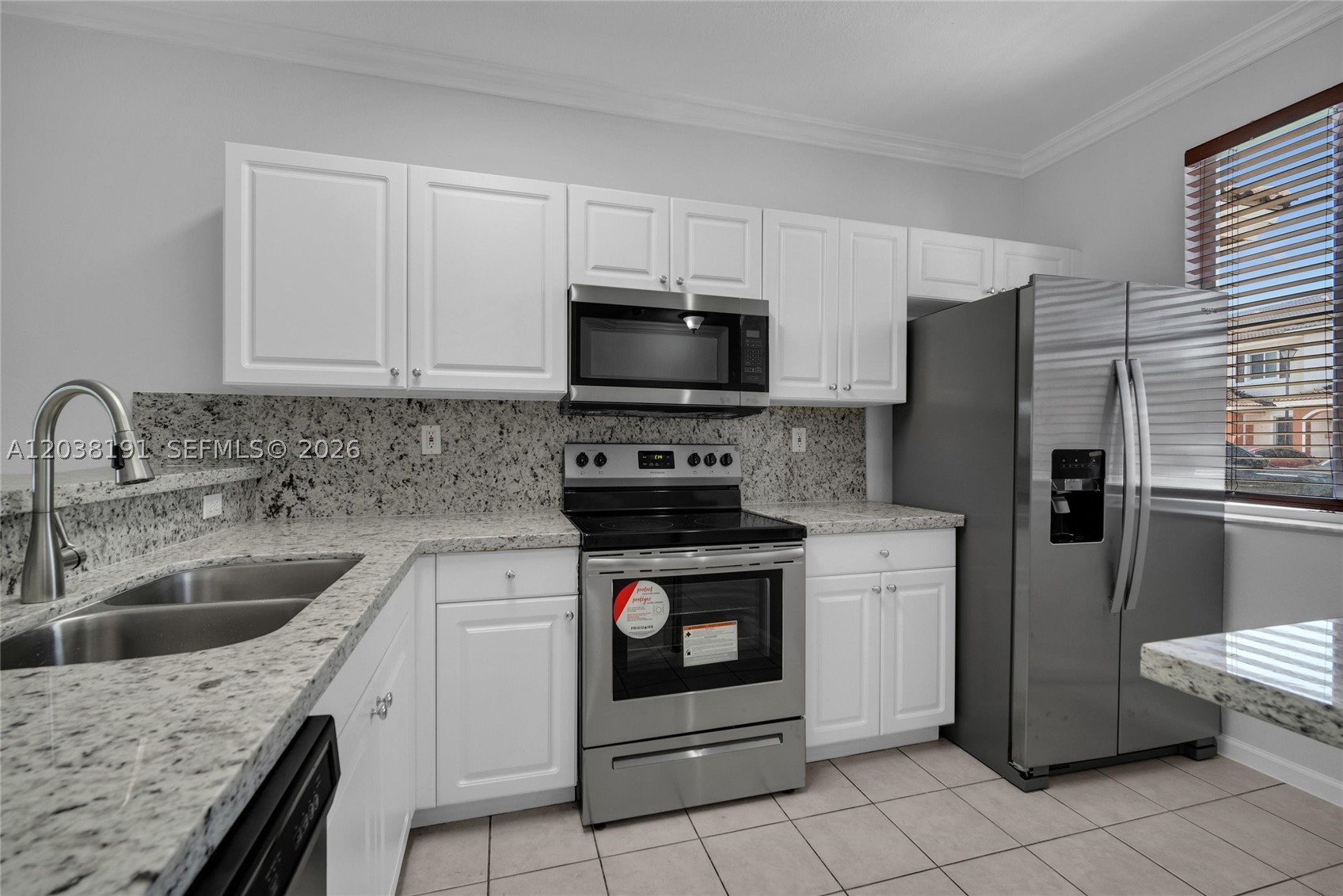 SOLABELLA CONDO - Residential Lease