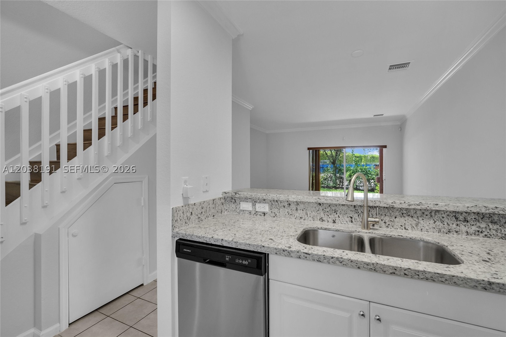 SOLABELLA CONDO - Residential Lease