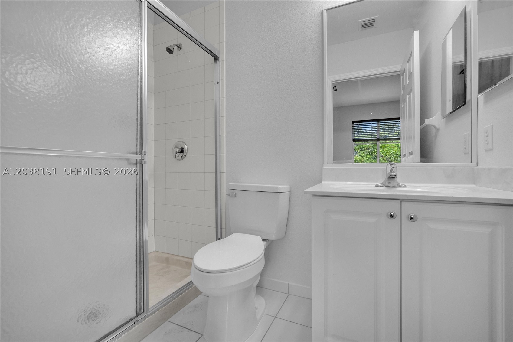 SOLABELLA CONDO - Residential Lease