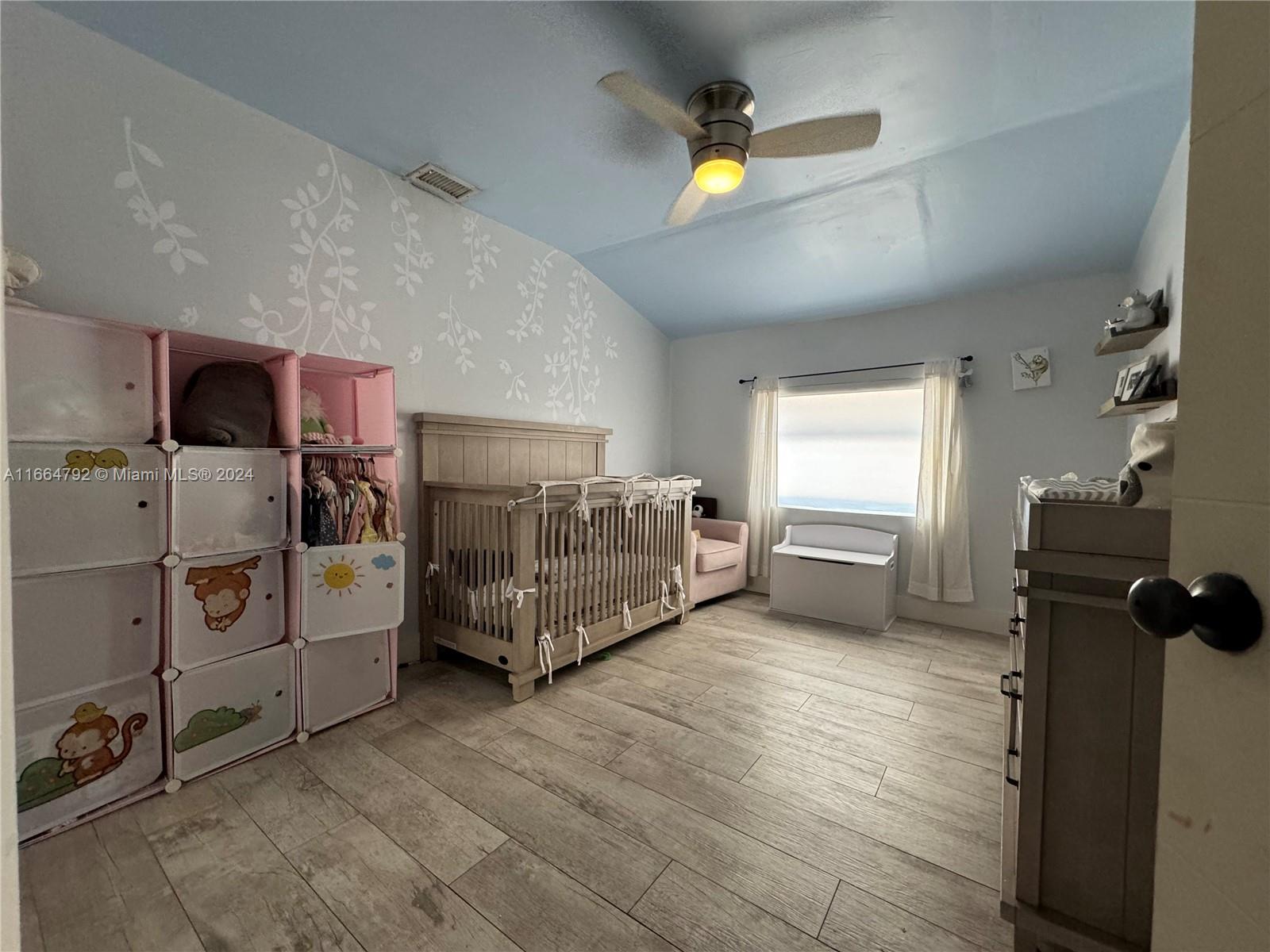 FIRST ADDN TO PASADENA PA - Residential