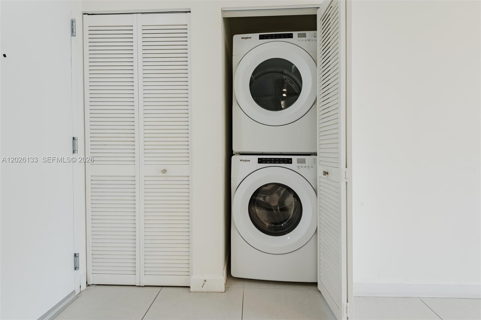 5350 PARK CONDO - Residential Lease