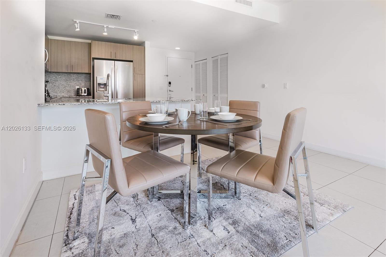 5350 PARK CONDO - Residential Lease