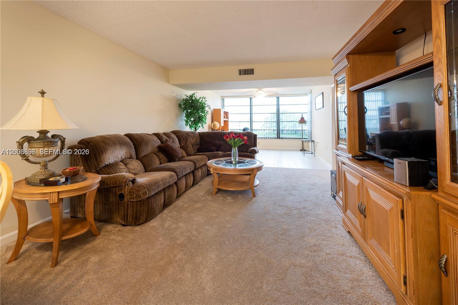 CONDO 15 OF WHITEHALL CON - Residential