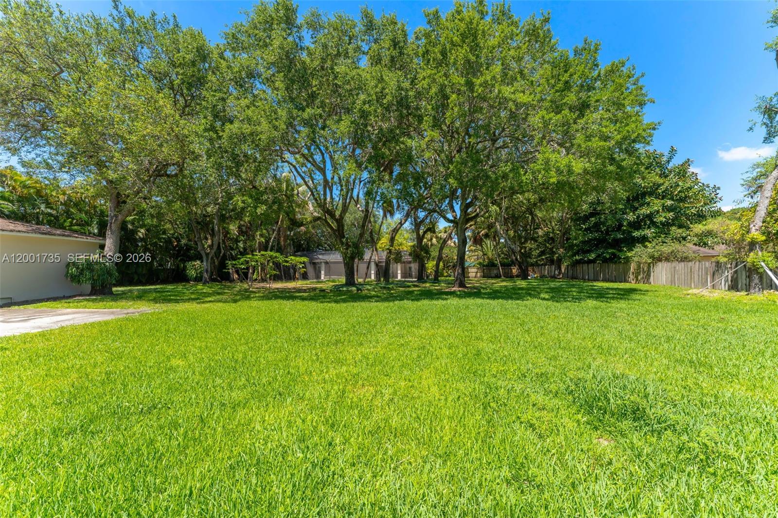 PINE ACRES SEC 6 - Residential